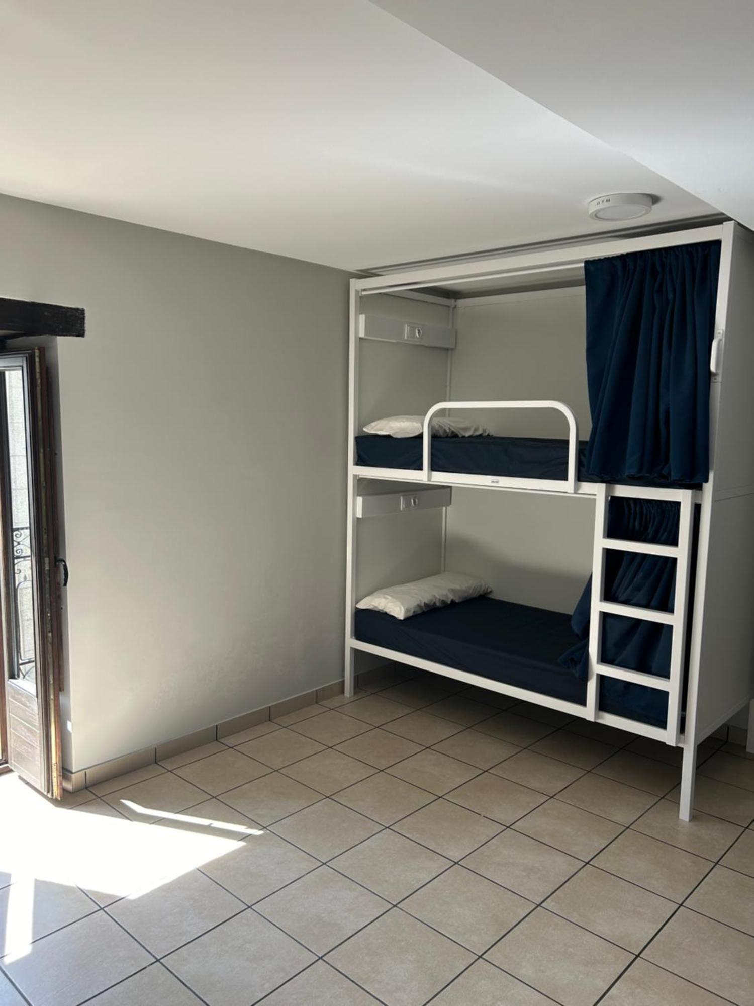 Albergue San Anton Melide Exteriér fotografie